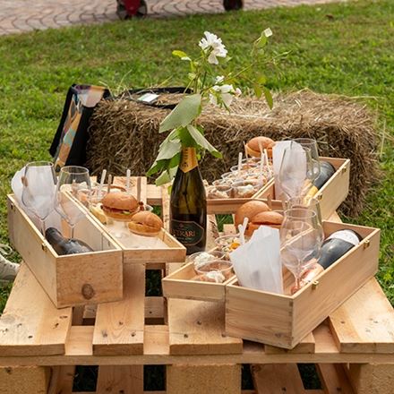 Abbiniamo l'Italia: merenda parmense e Trentodoc Letrari